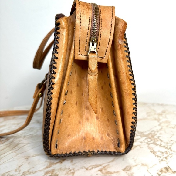 VINTAGE EMBOSSED LEATHER THUNDERBIRD DESIGN-WOVEN LEATHER HANDBAG-Metallic, t - Picture 10 of 16